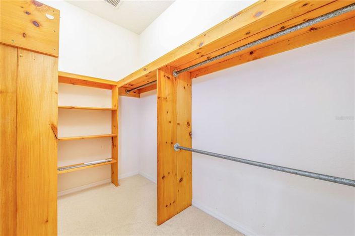 Image No.41-4 Bed House for sale