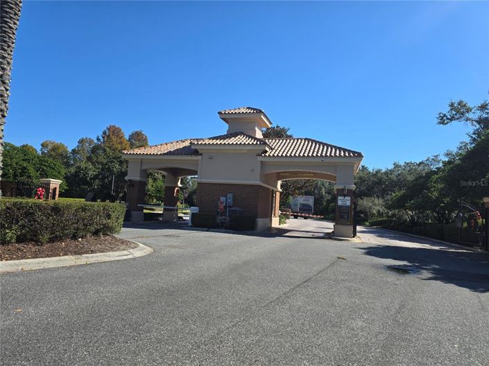 Image No.15-3 Bed Townhouse for sale