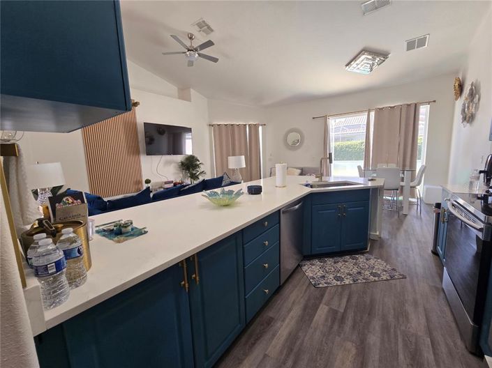 Image No.5-3 Bed Townhouse for sale