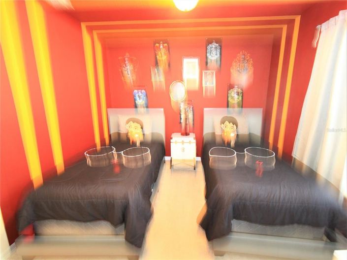 Image No.39-5 Bed Townhouse for sale