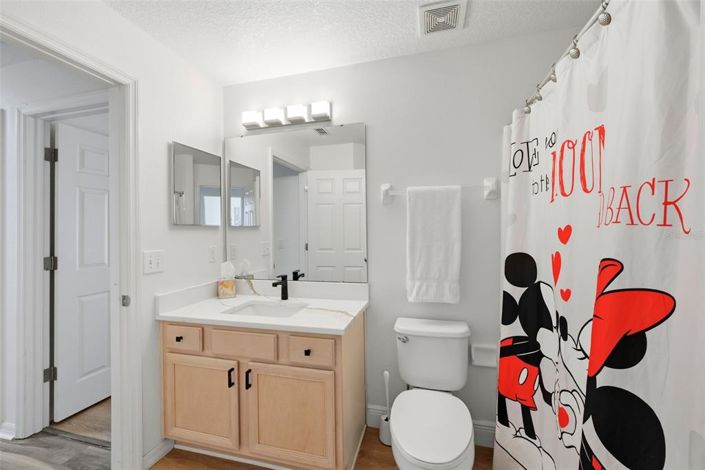 Image No.20-4 Bed House for sale