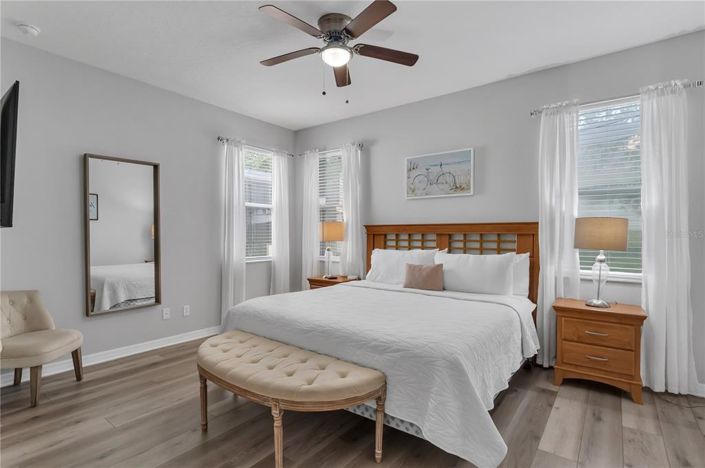 Image No.17-4 Bed House for sale