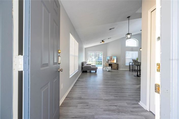 Image No.19-4 Bed House for sale