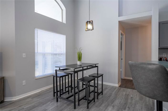 Image No.25-4 Bed House for sale