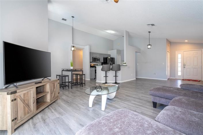 Image No.29-4 Bed House for sale