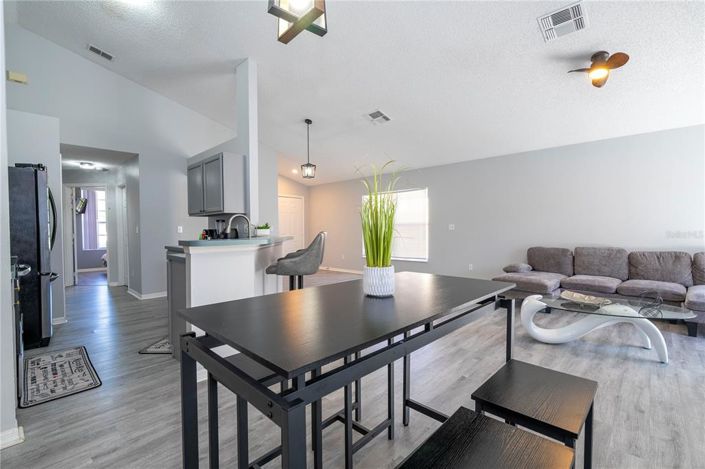 Image No.33-4 Bed House for sale