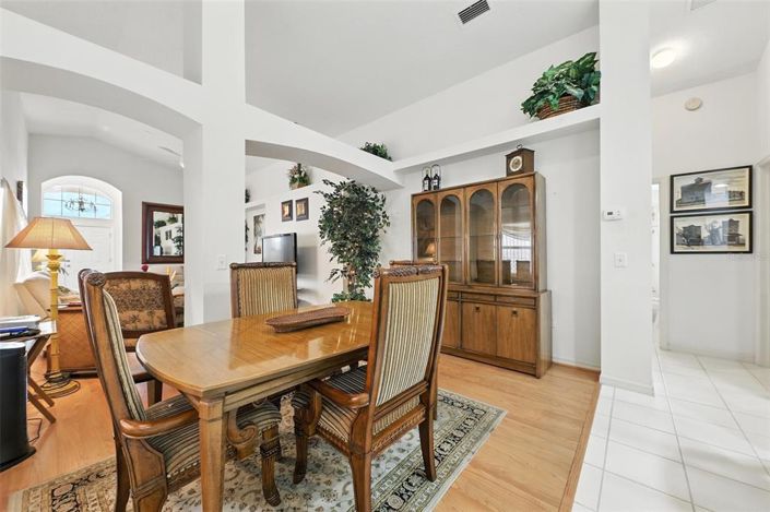 Image No.36-2 Bed House for sale