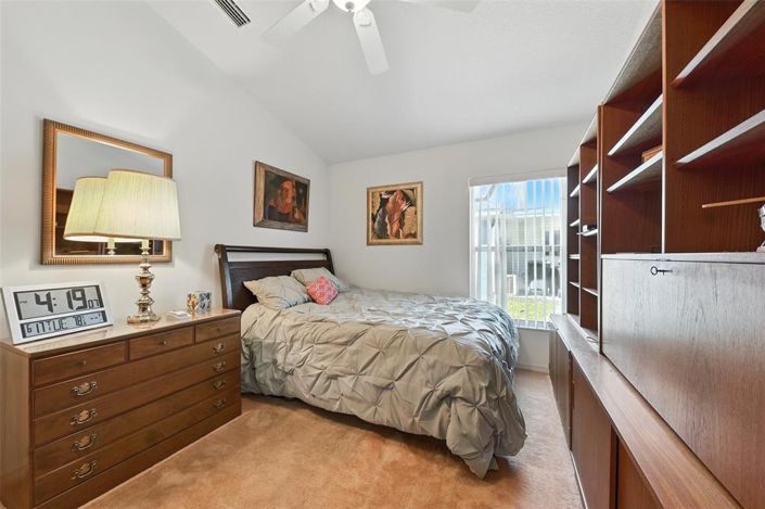 Image No.38-2 Bed House for sale