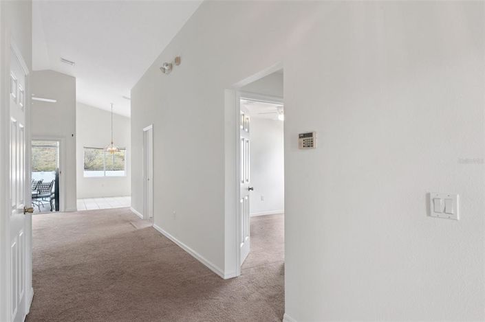 Image No.13-4 Bed House for sale