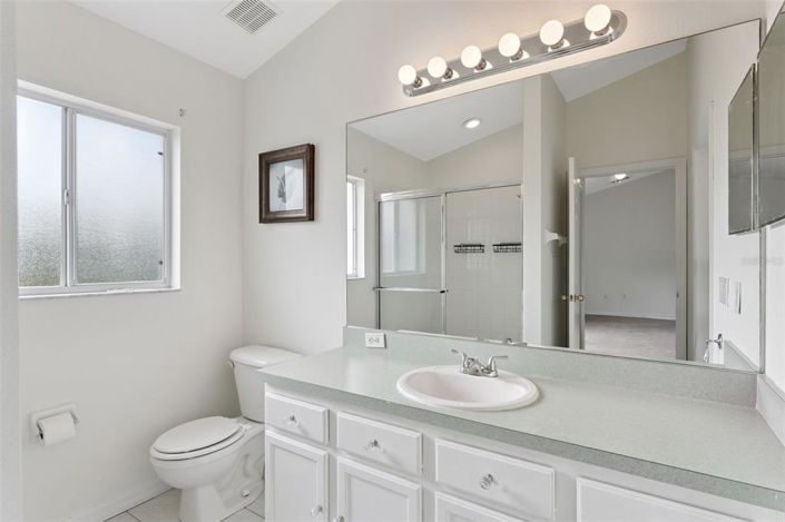 Image No.21-4 Bed House for sale