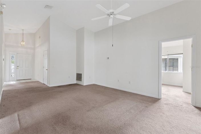 Image No.3-4 Bed House for sale