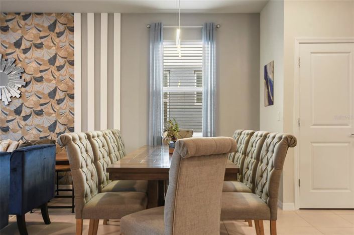 Image No.12-7 Bed House for sale