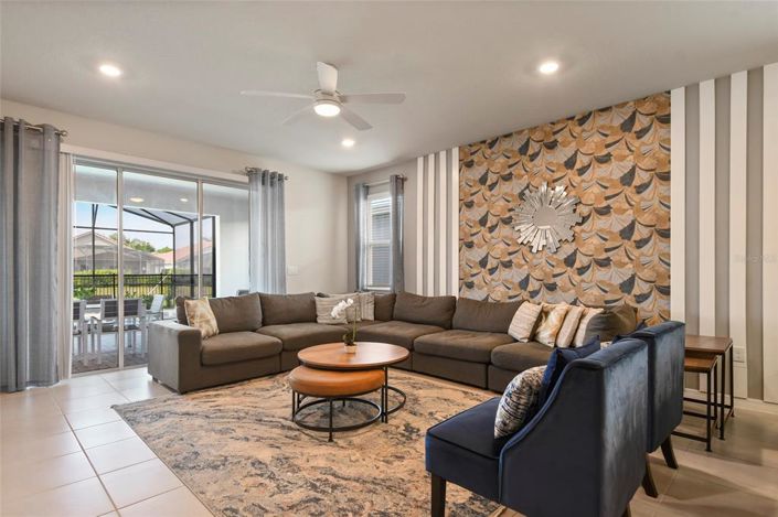 Image No.13-7 Bed House for sale