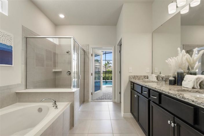 Image No.23-7 Bed House for sale