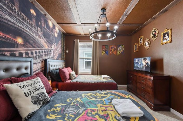 Image No.37-7 Bed House for sale