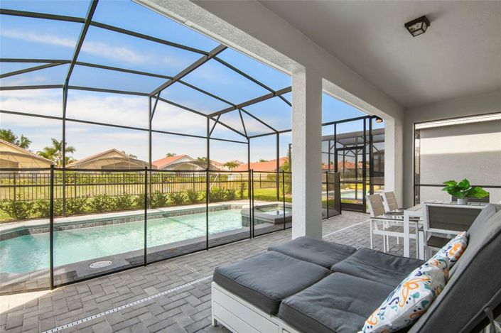 Image No.54-7 Bed House for sale