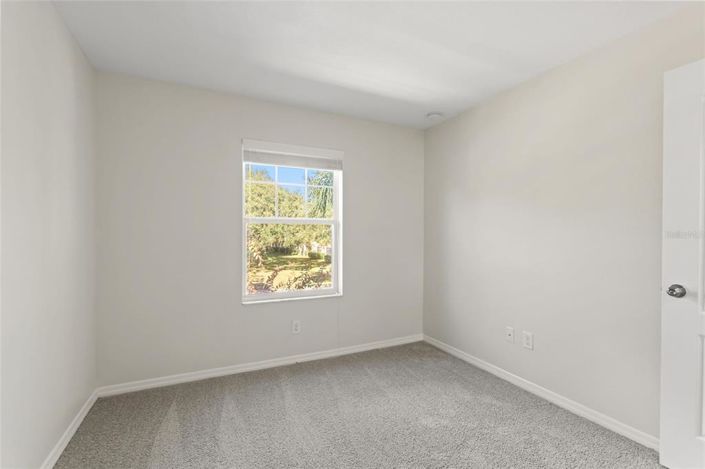 Image No.11-3 Bed Townhouse for sale