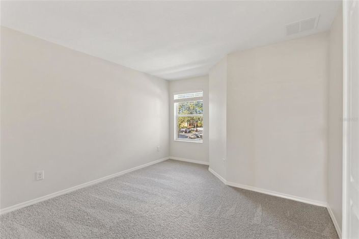 Image No.12-3 Bed Townhouse for sale