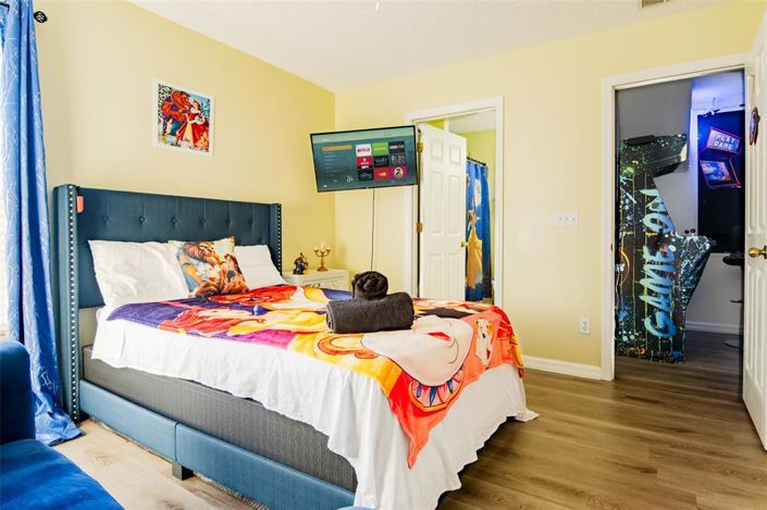 Image No.14-6 Bed House for sale