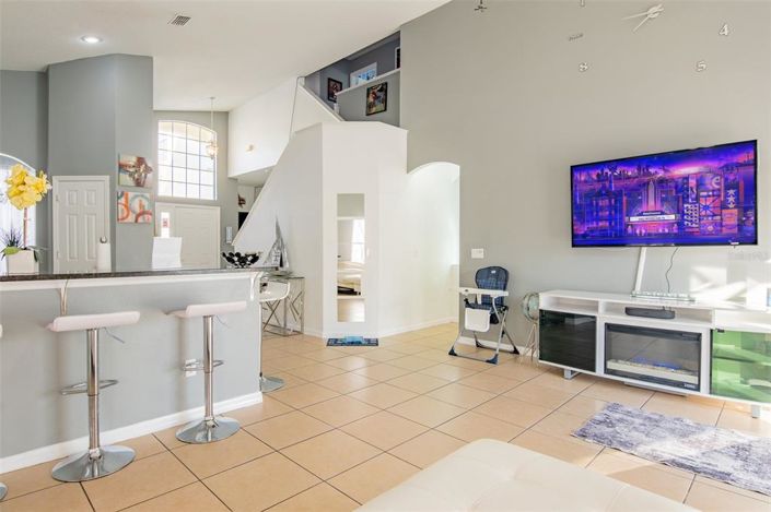 Image No.23-6 Bed House for sale