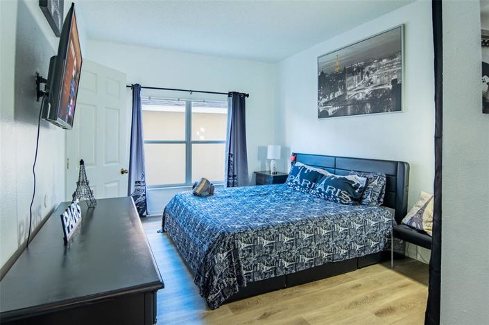 Image No.39-6 Bed House for sale