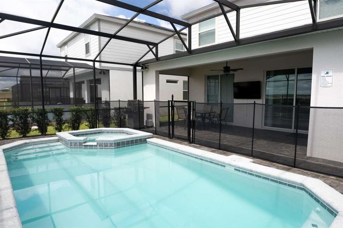 Image No.41-5 Bed House for sale