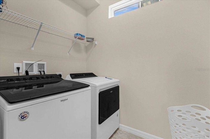 Image No.42-5 Bed House for sale