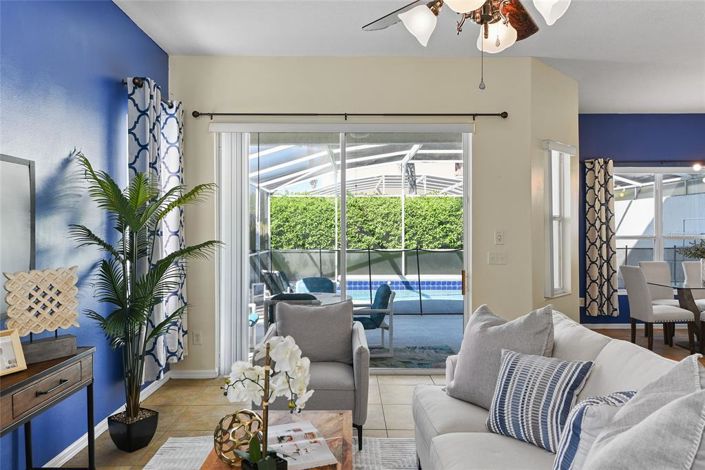 Image No.4-5 Bed Townhouse for sale