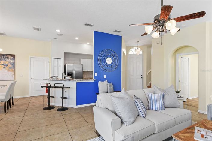 Image No.6-5 Bed Townhouse for sale