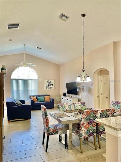 Image No.7-3 Bed House for sale