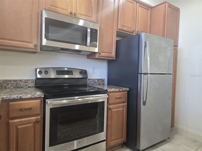 Image No.13-4 Bed Townhouse for sale