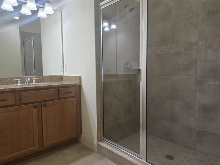 Image No.21-4 Bed Townhouse for sale