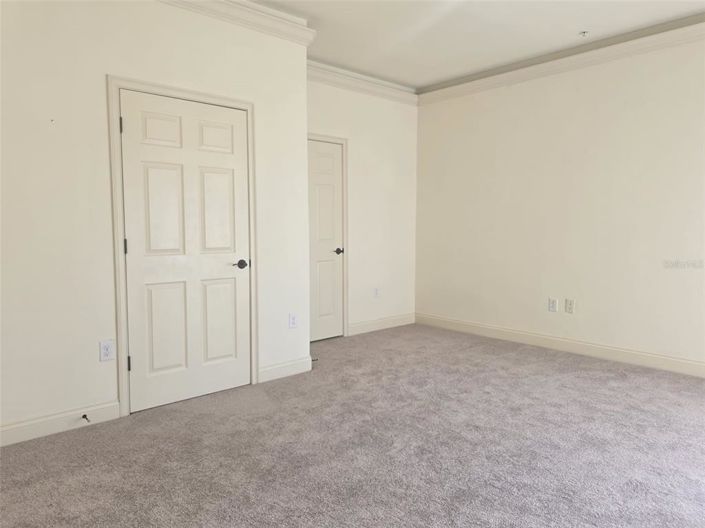 Image No.27-4 Bed Townhouse for sale