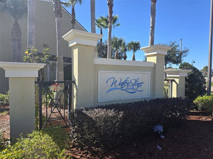 Image No.48-4 Bed Townhouse for sale