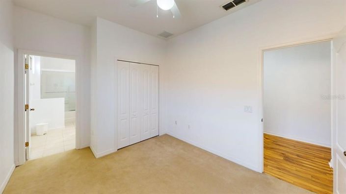 Image No.13-3 Bed Townhouse for sale