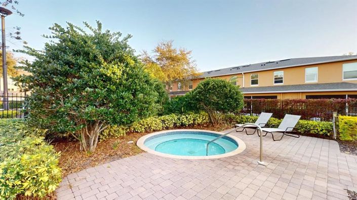 Image No.18-3 Bed Townhouse for sale