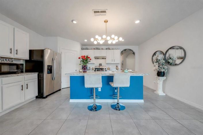 Image No.26-4 Bed House for sale