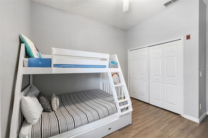 Image No.23-3 Bed Apartment for sale