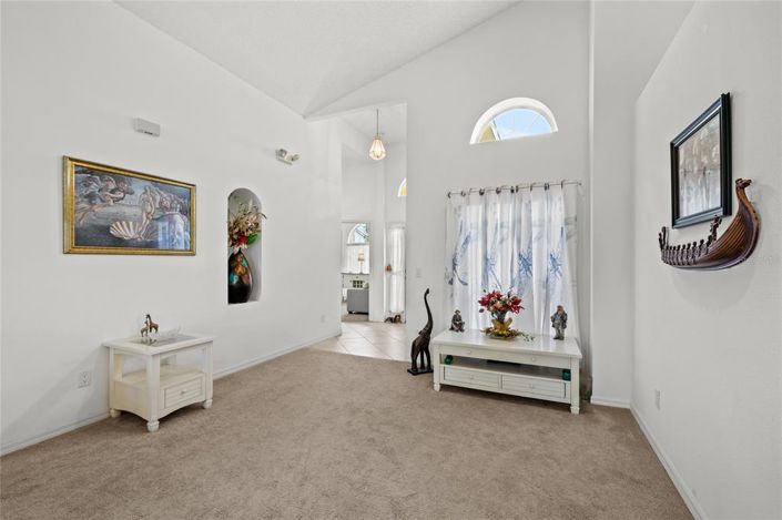 Image No.26-4 Bed House for sale