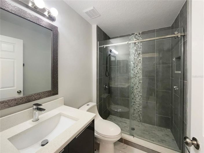 Image No.19-4 Bed House for sale