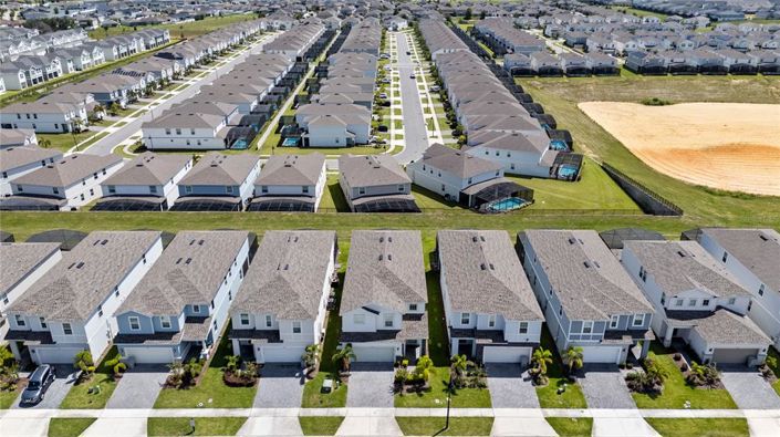 Image No.2-6 Bed House for sale