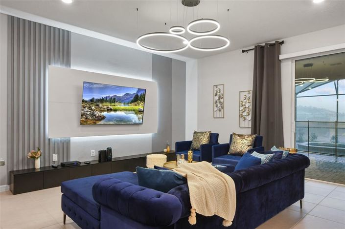 Image No.15-10 Bed House for sale