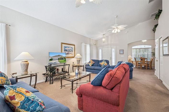 Image No.6-3 Bed House for sale