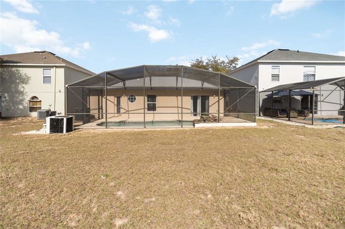 Image No.26-4 Bed House for sale