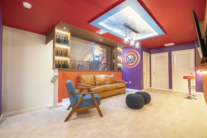 Image No.18-5 Bed Townhouse for sale