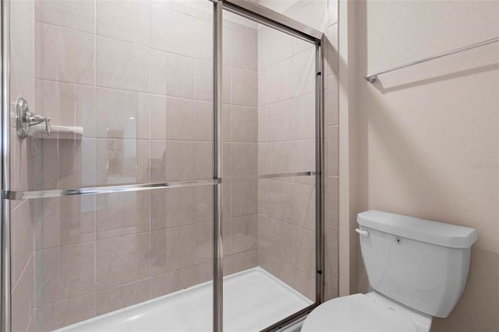 Image No.39-6 Bed House for sale