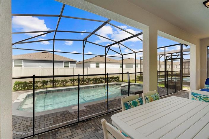 Image No.48-6 Bed House for sale