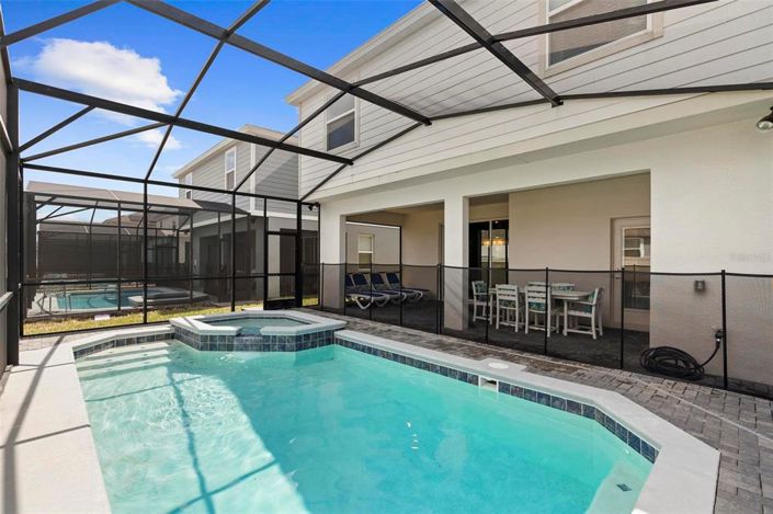 Image No.49-6 Bed House for sale