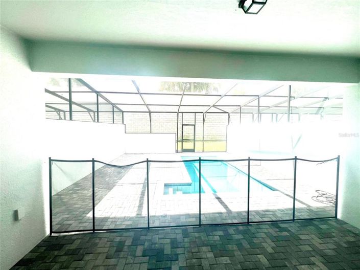 Image No.14-5 Bed Townhouse for sale