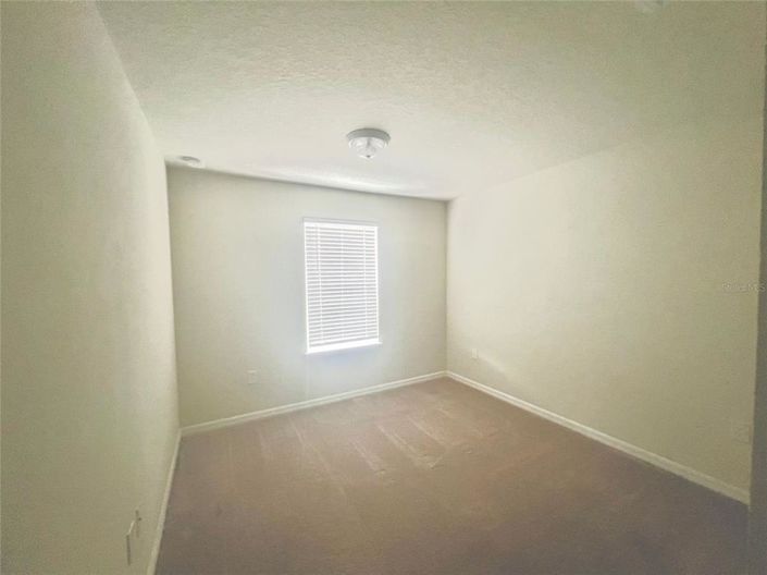 Image No.19-5 Bed Townhouse for sale